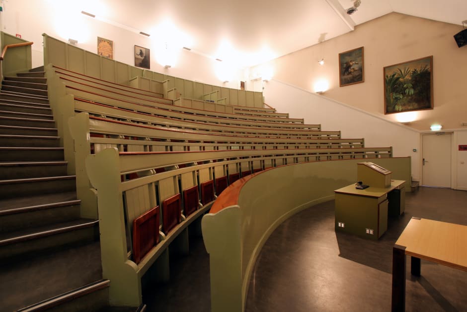 De collegezaal in Artis